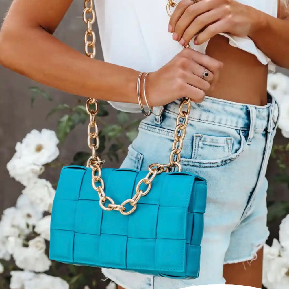 VICI-Desire Padded Woven Chain Handbag-Ocean